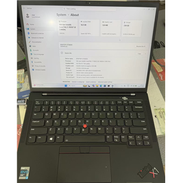 Lenovo ThinkPad X1 Carbon G9 11th Gen i7  W11P